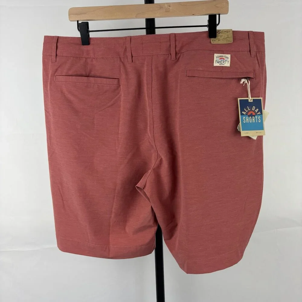 NWT Faherty Brand All Day Shorts Men's Size 40 Inseam 9 Rose Red (Pink)